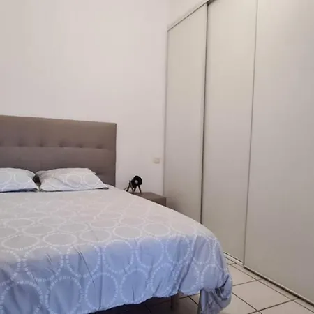 Apartment Appartement Jardin Prive 4 Pers *
